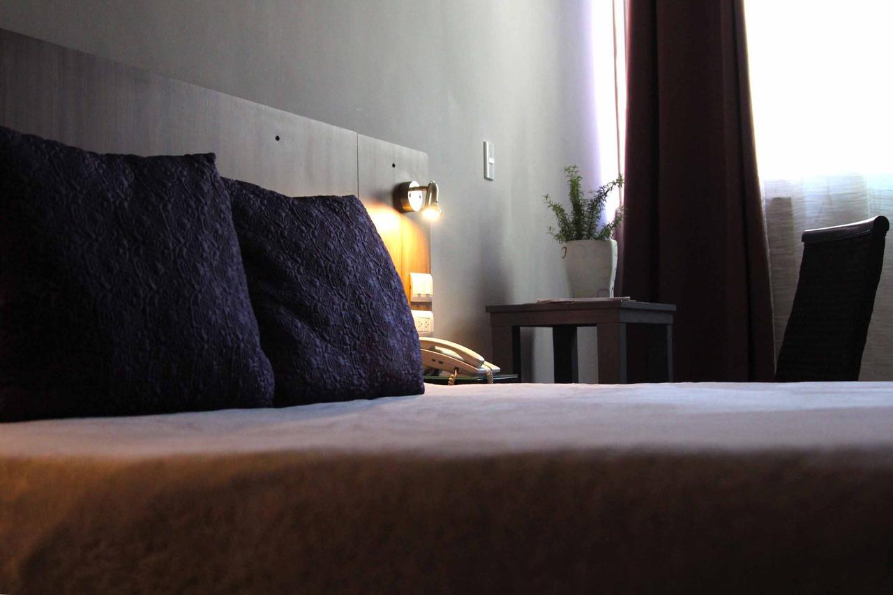 Hotel Fg Леон Экстерьер фото